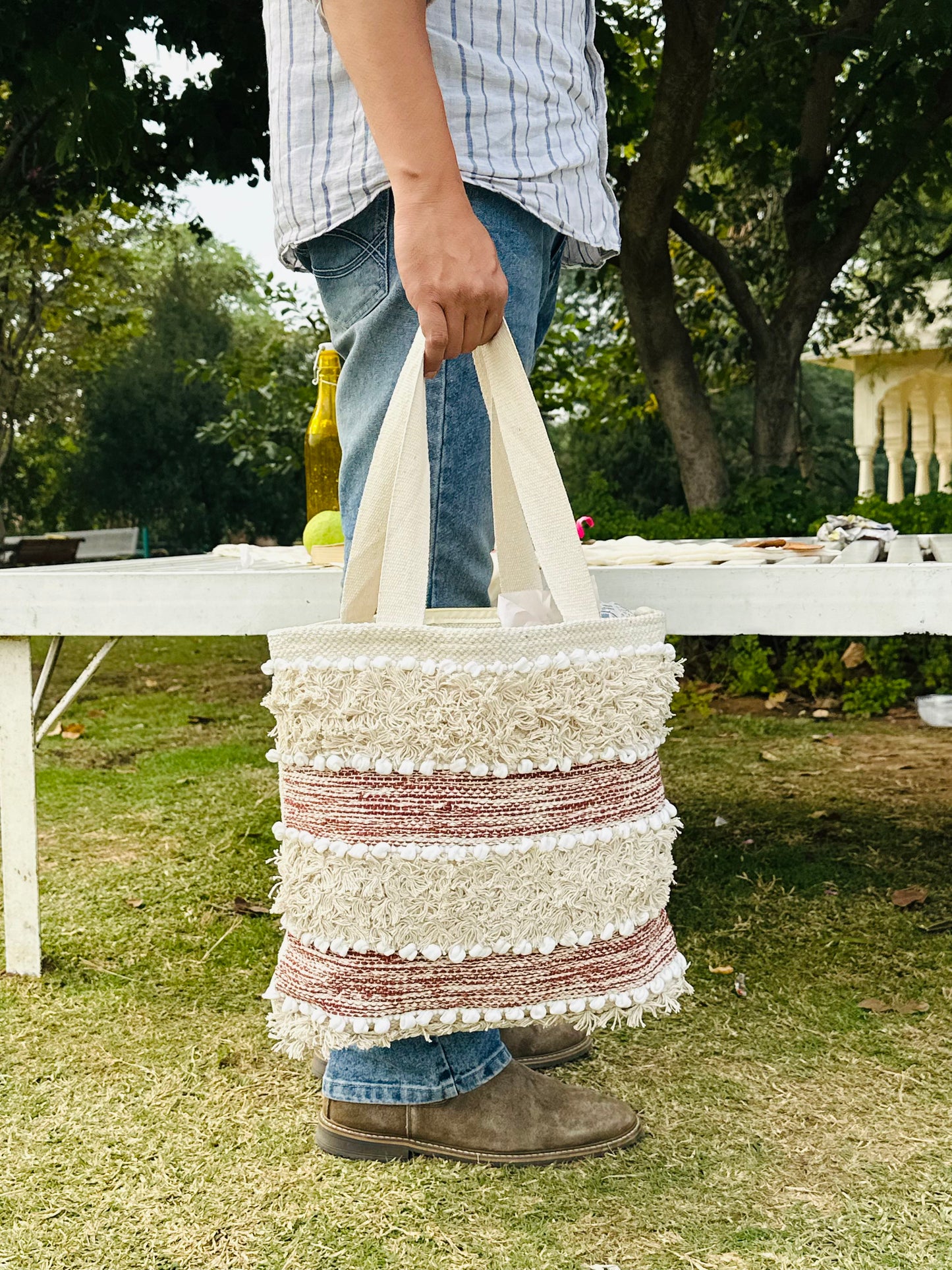 Handwoven Cotton Tote Bag – Ivory & Rust Textured Stripe Pattern