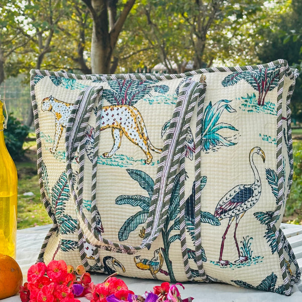 Quilted Cotton Tote Bag (Large) – Ivory Jungle Print