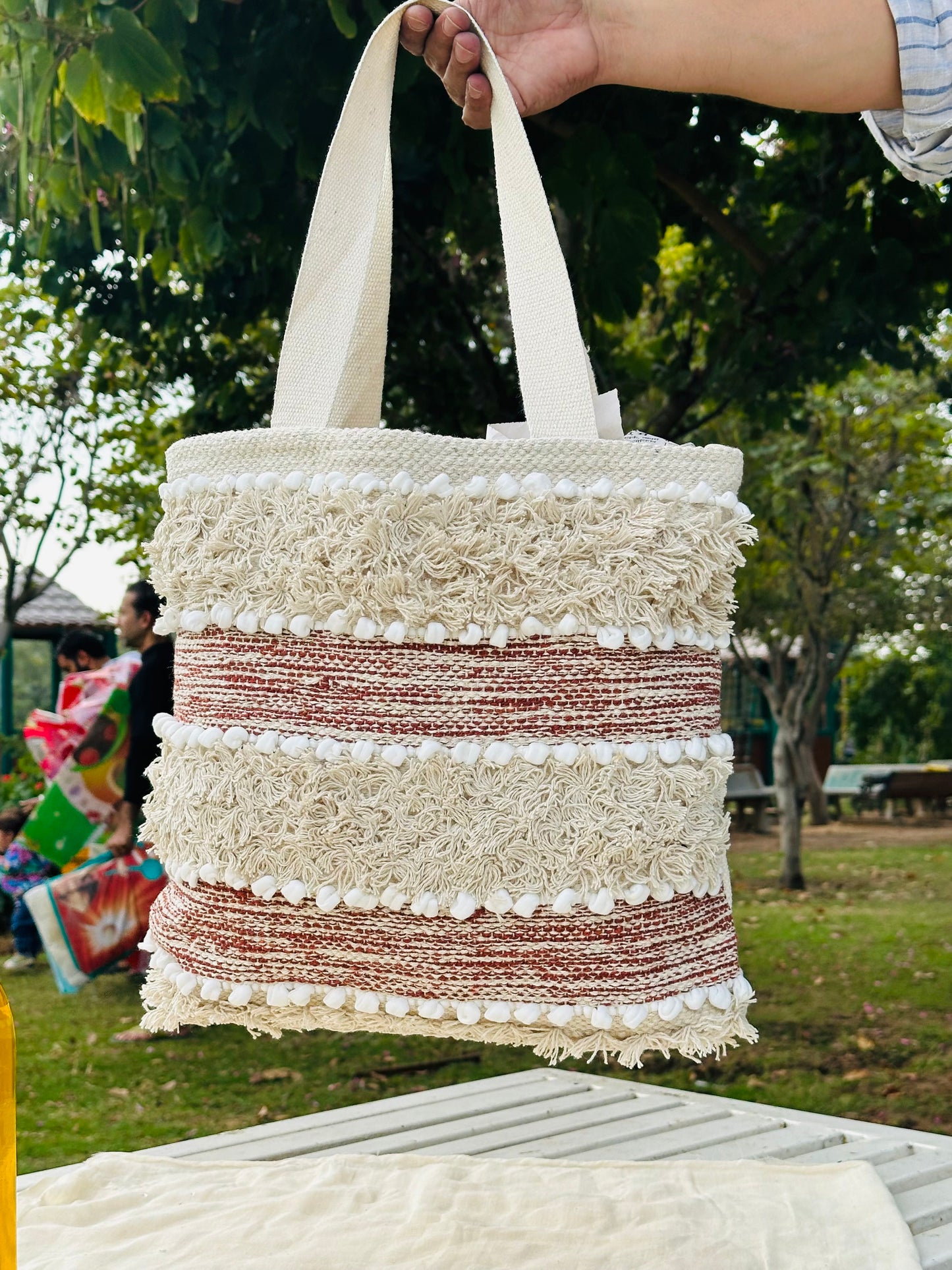Handwoven Cotton Tote Bag – Ivory & Rust Textured Stripe Pattern